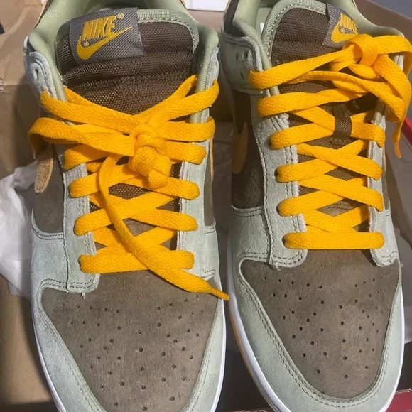 Nike Dunk Low Dusty Olives